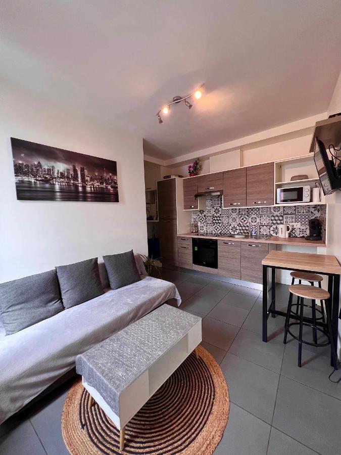 Logesty Home Proche Paris Et Metro Pantin Exterior photo